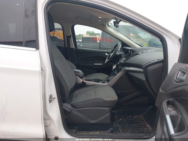 Продаж на аукціоні авто 2016 Ford Escape Se, vin: 1FMCU0GXXGUB94359, номер лоту: 46174850