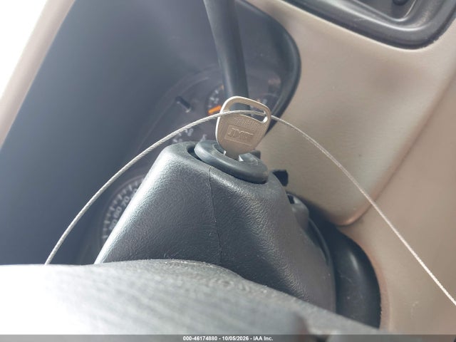 46174880 :رقم المزاد ، 1GTGK23U84F111000 vin ، 2004 Gmc Sierra 2500 Sle مزاد بيع