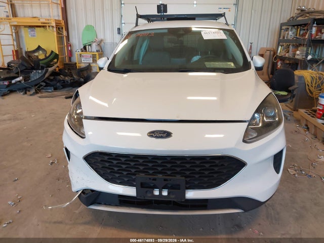 Продажа на аукционе авто 2021 Ford Escape Se, vin: 1FMCU9G60MUA70012, номер лота: 46174893