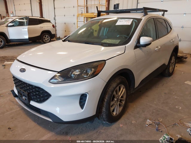 Продажа на аукционе авто 2021 Ford Escape Se, vin: 1FMCU9G60MUA70012, номер лота: 46174893