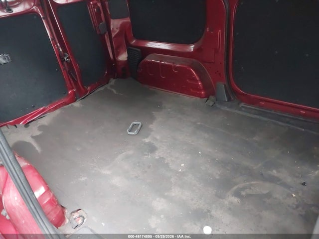 46174895 :رقم المزاد ، 3N6CM0KN0JK696716 vin ، 2018 Nissan Nv200 Sv مزاد بيع