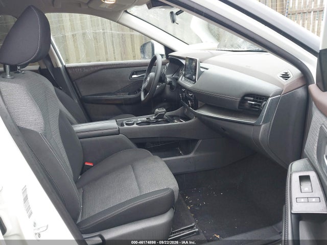 46174898 :رقم المزاد ، 5N1BT3BB6PC750281 vin ، 2023 Nissan Rogue Sv Intelligent Awd مزاد بيع