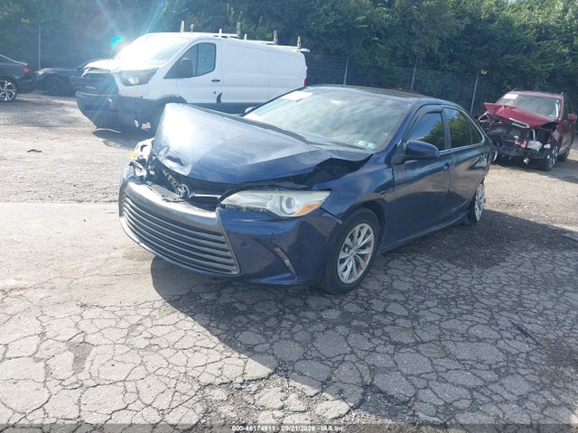Toyota CAMRY LE 2015 4T4BF1FK4FR512711 Image 2