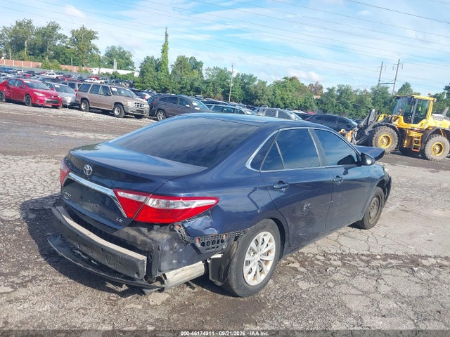 Toyota CAMRY LE 2015 4T4BF1FK4FR512711 Image 4