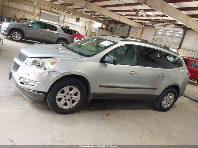 46174964 :رقم المزاد ، 1GNKVFED7CJ413144 vin ، 2012 Chevrolet Traverse Ls مزاد بيع