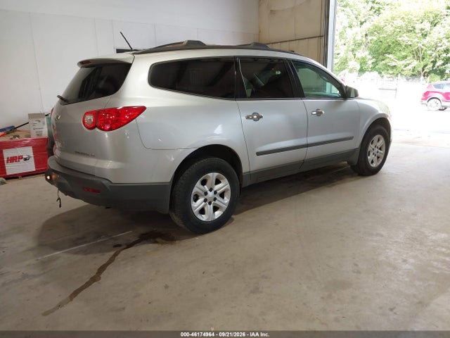 46174964 :رقم المزاد ، 1GNKVFED7CJ413144 vin ، 2012 Chevrolet Traverse Ls مزاد بيع