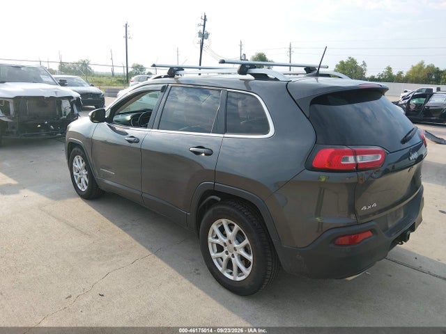 46175014 :رقم المزاد ، 1C4PJMCS1GW283399 vin ، 2016 Jeep Cherokee Latitude مزاد بيع