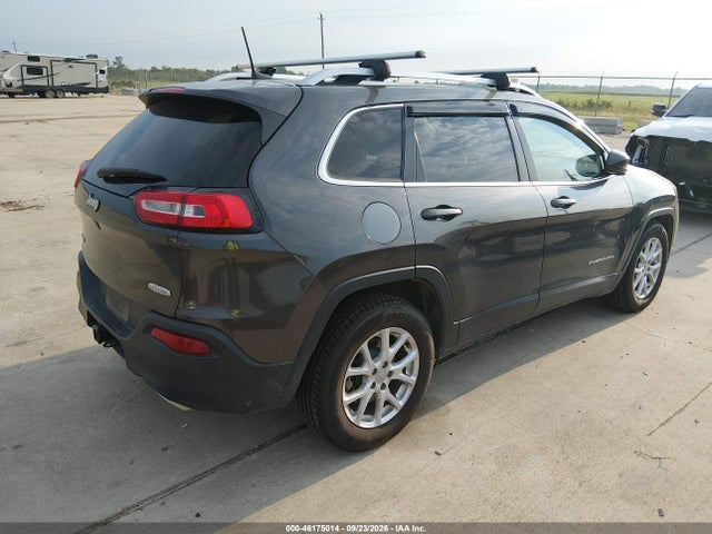 46175014 :رقم المزاد ، 1C4PJMCS1GW283399 vin ، 2016 Jeep Cherokee Latitude مزاد بيع