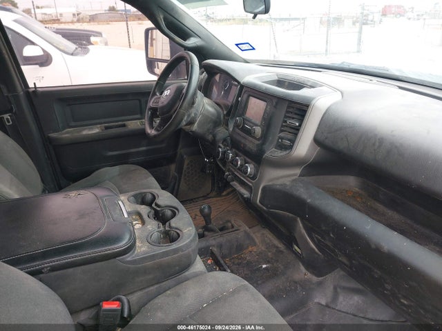 Продажа на аукционе авто 2024 Ram 2500 Tradesman  4x4 6'4 Box, vin: 3C6UR5CJ7RG153466, номер лота: 46175024