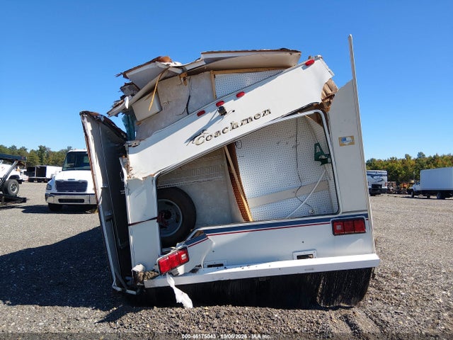 46175043 :رقم المزاد ، 1GBJG31U141178460 vin ، 2004 Chevrolet Express Cutaway مزاد بيع