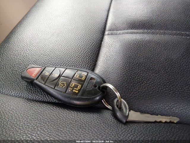 46175080 :رقم المزاد ، 2C4RC1BG8GR118635 vin ، 2016 Chrysler Town & Country Touring مزاد بيع