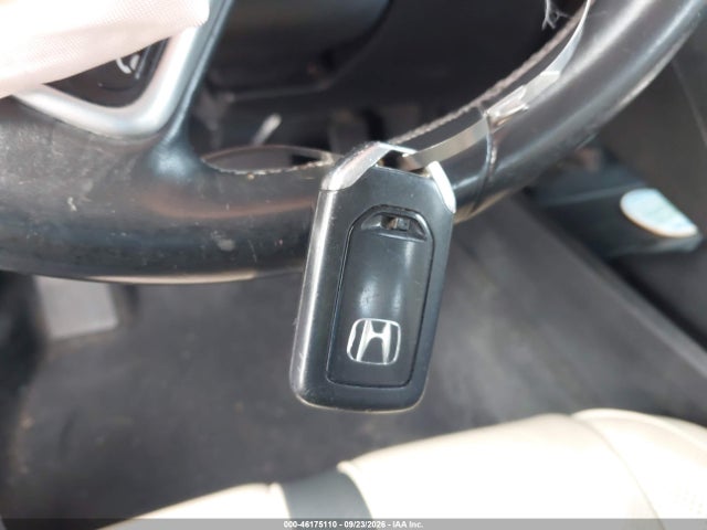 46175110 :رقم المزاد ، 19XFC1F77GE203111 vin ، 2016 Honda Civic Ex-l مزاد بيع