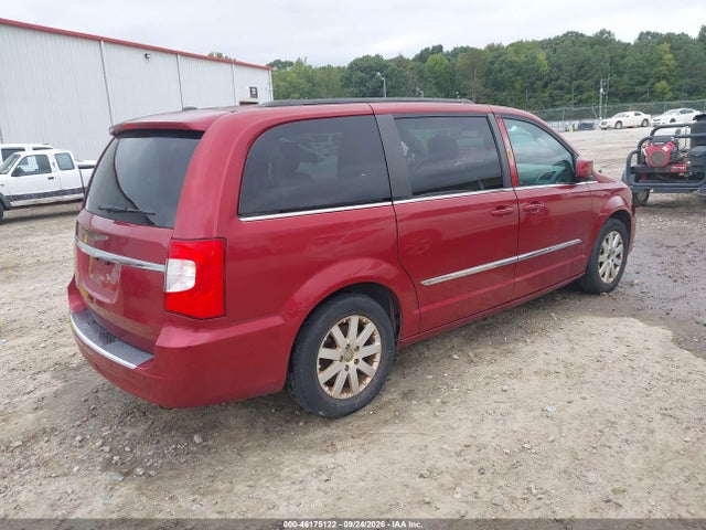 46175122 :رقم المزاد ، 2C4RC1BG9FR695592 vin ، 2015 Chrysler Town & Country Touring مزاد بيع