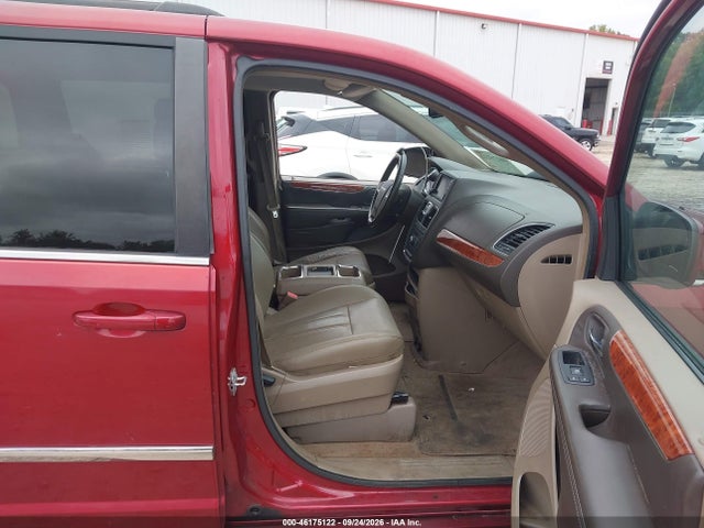 46175122 :رقم المزاد ، 2C4RC1BG9FR695592 vin ، 2015 Chrysler Town & Country Touring مزاد بيع