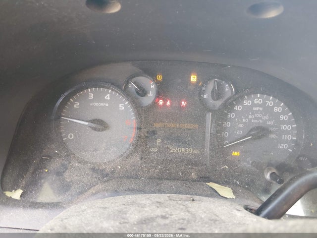 5TFRM5F14EX073895 Toyota Tundra Sr 4.6l V8