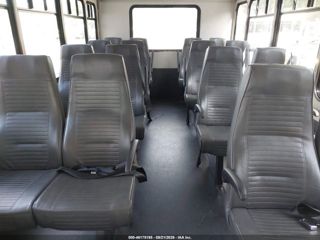 46175195 :رقم المزاد ، 1FDFE4FN2NDC21763 vin ، 2022 Ford E-450 Cutaway مزاد بيع