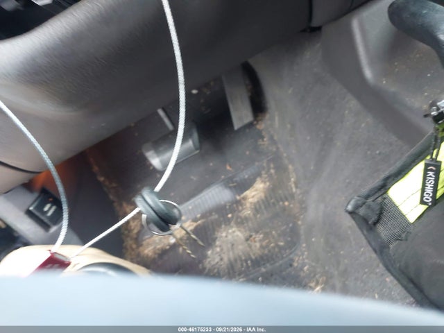 Продажа на аукционе авто 2000 Jeep Cherokee Sport, vin: 1J4FF48S8YL241833, номер лота: 46175233