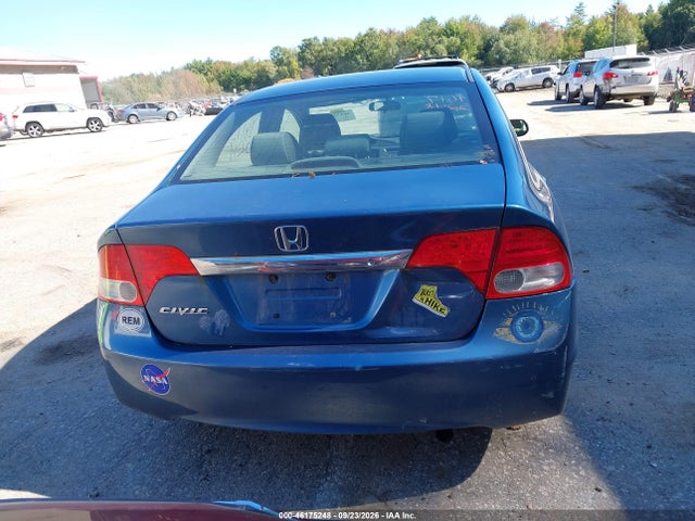 46175248 :رقم المزاد ، 2HGFA1F56BH545099 vin ، 2011 Honda Civic Lx مزاد بيع