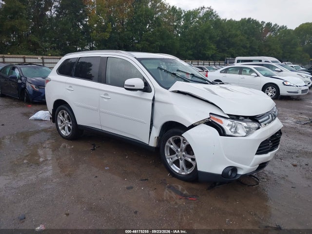 46175255 :رقم المزاد ، JA4AZ3A3XEZ014666 vin ، 2014 Mitsubishi Outlander Se مزاد بيع