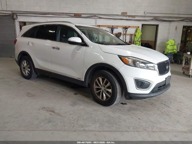 46175263 :رقم المزاد ، 5XYPGDA34GG045165 vin ، 2016 Kia Sorento 2.4l Lx مزاد بيع