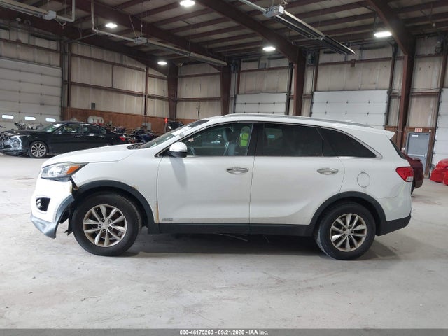 2016 Kia Sorento 2.4l Lx მანქანა იყიდება აუქციონზე, vin: 5XYPGDA34GG045165, აუქციონის ნომერი: 46175263