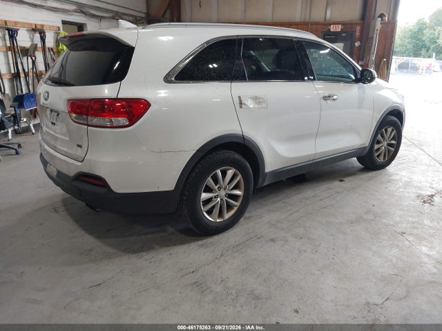 2016 Kia Sorento 2.4l Lx მანქანა იყიდება აუქციონზე, vin: 5XYPGDA34GG045165, აუქციონის ნომერი: 46175263