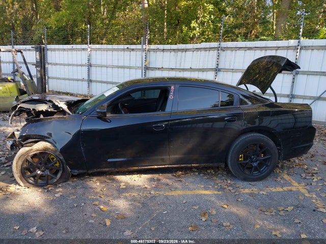 2014 Dodge Charger Police მანქანა იყიდება აუქციონზე, vin: 2C3CDXAT1EH204820, აუქციონის ნომერი: 46175302