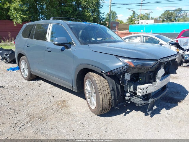 Продаж на аукціоні авто 2024 Toyota Grand Highlander Platinum, vin: 5TDAAAB56RS045440, номер лоту: 46175311
