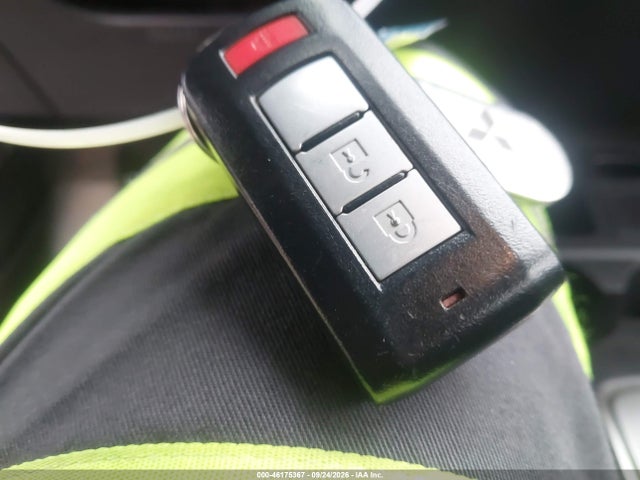 2015 Mitsubishi Mirage Es/rf მანქანა იყიდება აუქციონზე, vin: ML32A4HJ4FH046888, აუქციონის ნომერი: 46175367