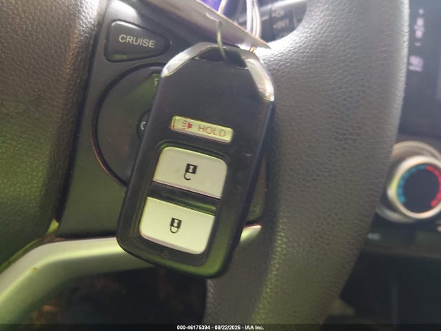 46175394 :رقم المزاد ، 3HGGK5G7XHM706489 vin ، 2017 Honda Fit Ex مزاد بيع