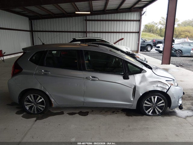 46175394 :رقم المزاد ، 3HGGK5G7XHM706489 vin ، 2017 Honda Fit Ex مزاد بيع