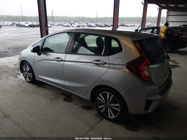 46175394 :رقم المزاد ، 3HGGK5G7XHM706489 vin ، 2017 Honda Fit Ex مزاد بيع
