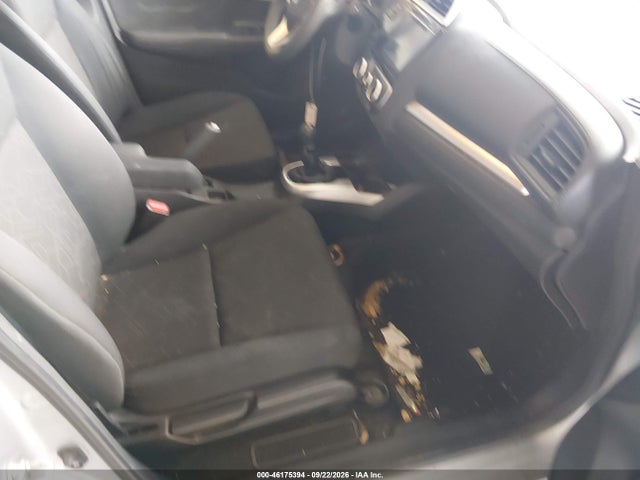 46175394 :رقم المزاد ، 3HGGK5G7XHM706489 vin ، 2017 Honda Fit Ex مزاد بيع