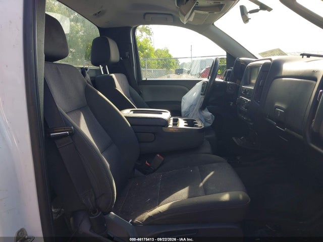 46175413 :رقم المزاد ، 1GTN1LEC9JZ902375 vin ، 2018 Gmc Sierra 1500 مزاد بيع