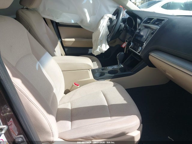 2019 Subaru Outback 2.5i Premium მანქანა იყიდება აუქციონზე, vin: 4S4BSAHC1K3275333, აუქციონის ნომერი: 46175436
