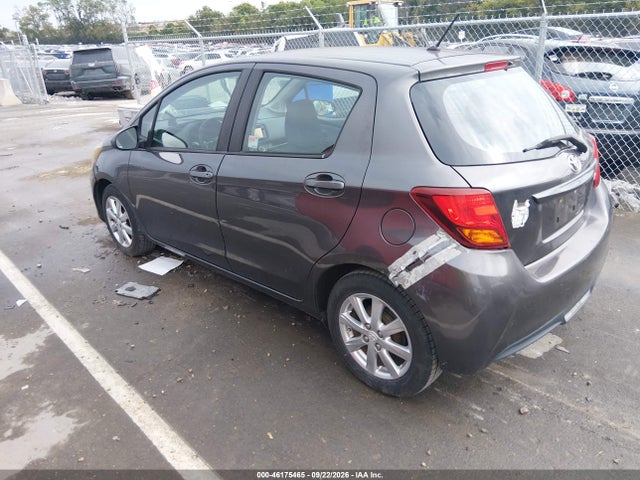 46175465 :رقم المزاد ، VNKKTUD39FA052796 vin ، 2015 Toyota Yaris Le مزاد بيع