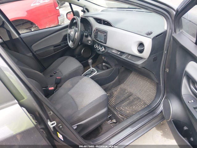 46175465 :رقم المزاد ، VNKKTUD39FA052796 vin ، 2015 Toyota Yaris Le مزاد بيع