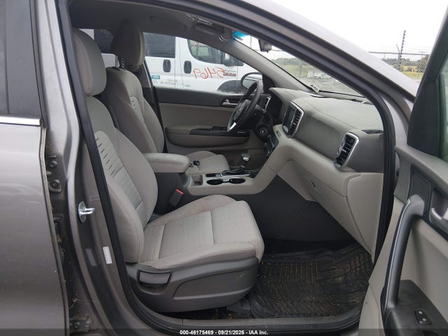 Продаж на аукціоні авто 2018 Kia Sportage Lx, vin: KNDPMCAC0J7353019, номер лоту: 46175469