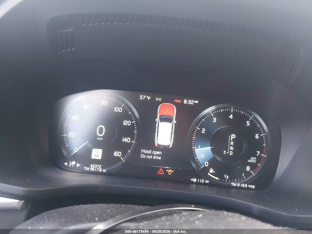2018 Volvo Xc60 T6 R-design მანქანა იყიდება აუქციონზე, vin: LYVA22RM3JB122498, აუქციონის ნომერი: 46175486