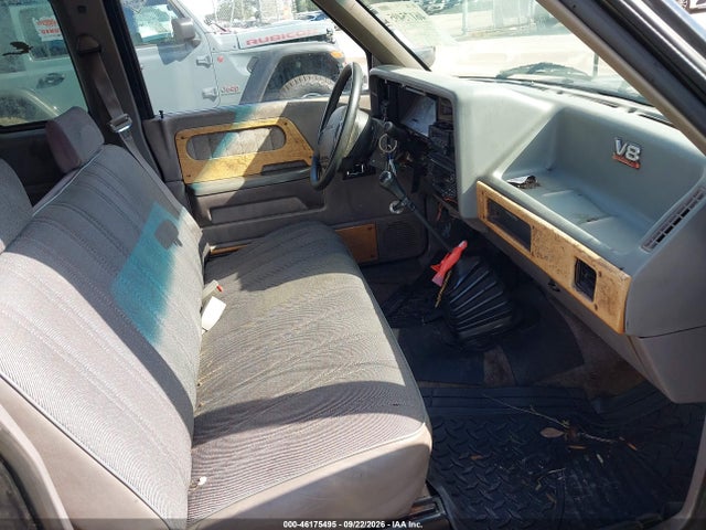 46175495 :رقم المزاد ، 1B7FL26Y4TS589718 vin ، 1996 Dodge Dakota مزاد بيع