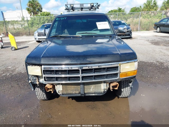 46175495 :رقم المزاد ، 1B7FL26Y4TS589718 vin ، 1996 Dodge Dakota مزاد بيع