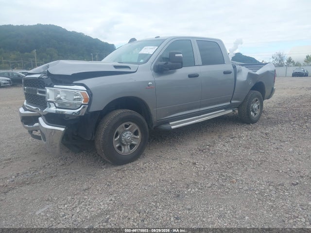 46175503 :رقم المزاد ، 3C6UR5CL7PG538699 vin ، 2023 Ram 2500 Tradesman  4x4 6'4 Box مزاد بيع