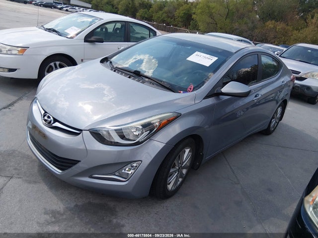 Hyundai ELANTRA SE 2015 5NPDH4AE5FH619605 Image 2