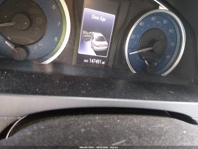 46175531 :رقم المزاد ، 4T1BF1FK2HU721166 vin ، 2017 Toyota Camry Le مزاد بيع