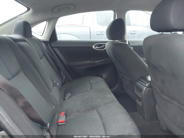 Продажа на аукционе авто 2015 Nissan Sentra Sr, vin: 3N1AB7AP4FY300791, номер лота: 46175607