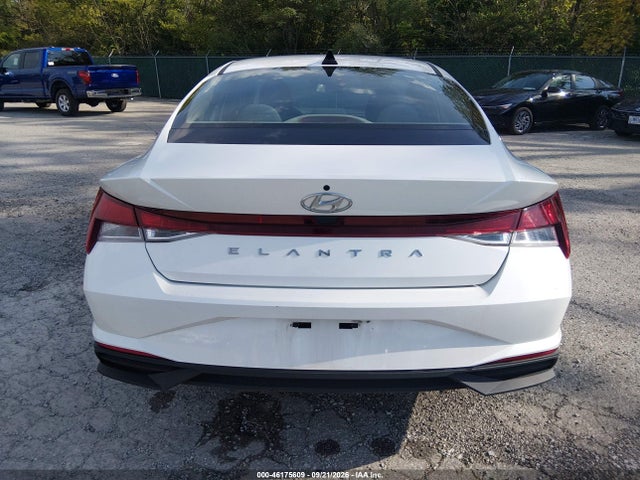 Продажа на аукционе авто 2021 Hyundai Elantra Se, vin: 5NPLL4AG2MH048521, номер лота: 46175609