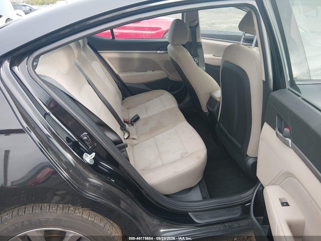 2019 Hyundai Elantra Sel მანქანა იყიდება აუქციონზე, vin: 5NPD84LF6KH415248, აუქციონის ნომერი: 46175684