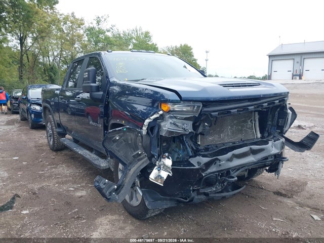 2022 Chevrolet Silverado 2500hd 4wd  Standard Bed Custom მანქანა იყიდება აუქციონზე, vin: 1GC4YME70NF129223, აუქციონის ნომერი: 46175697