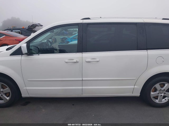 Продаж на аукціоні авто 2011 Dodge Grand Caravan Crew, vin: 2D4RN5DG3BR661756, номер лоту: 46175722