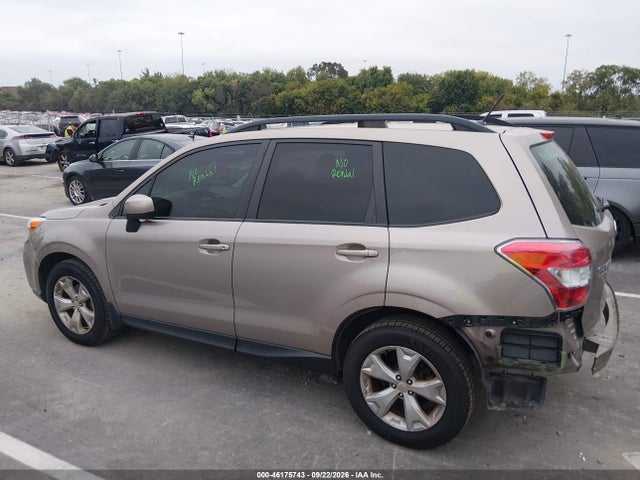 Subaru Forester 2.5i Premium 2015 JF2SJADC3FH811643 Image 14